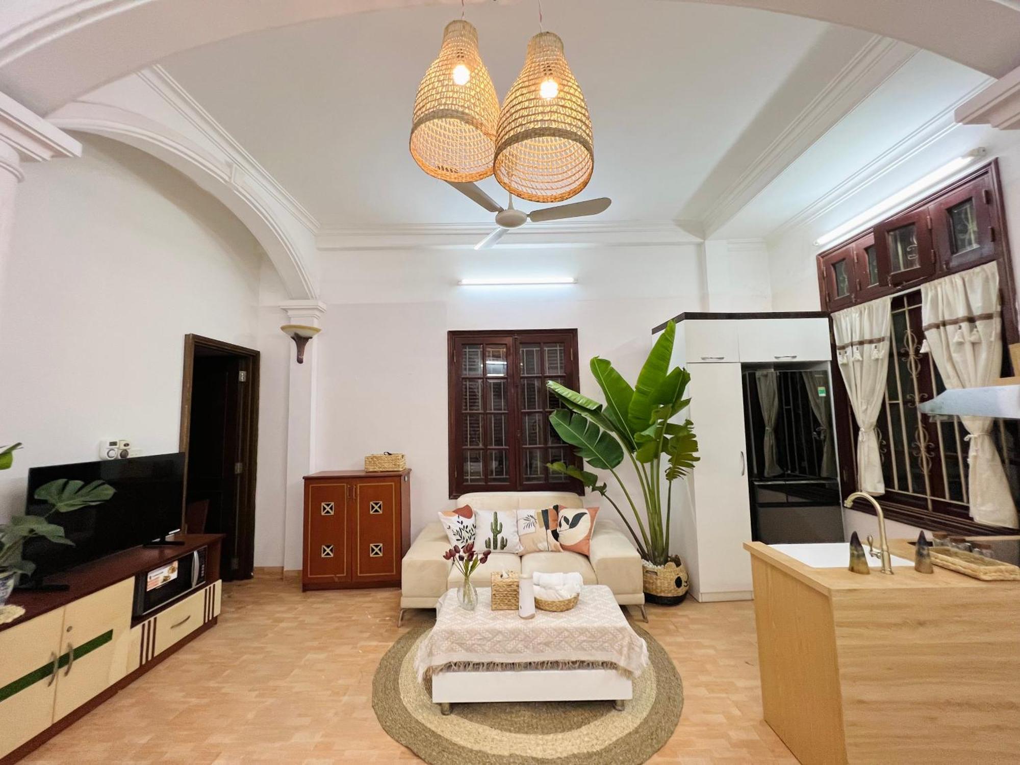 Lushstay Boho - Hanoi Train Station Exterior photo